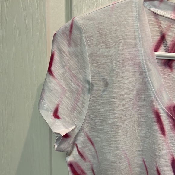 Calvin Klein T-shirt - Picture 7 of 8